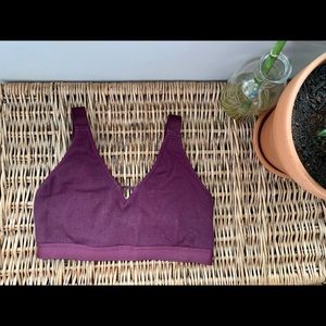 Lively seamless busty bralette